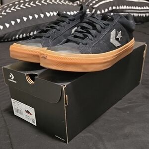 NWOT-Converse Black Sneakers with Gumm Sole